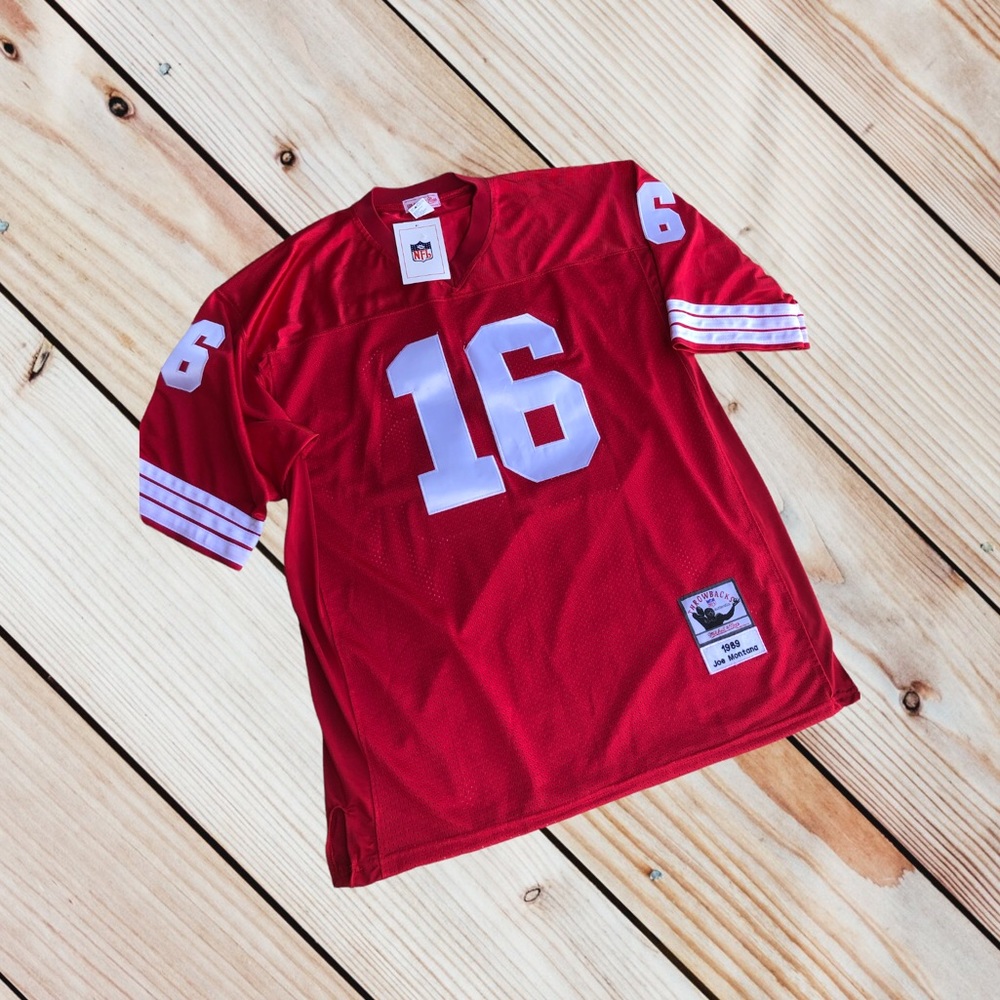 NWT Mitchell & Ness 3XL (size 56) Joe Montana throwback jersey